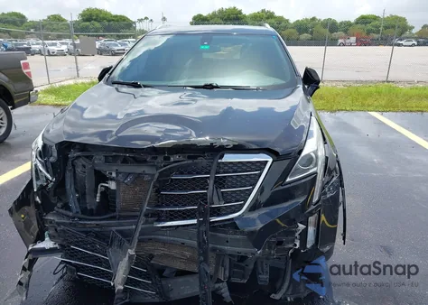 2017 Cadillac Xt5 Standard z USA, uszkodzony, nr VIN 1GYKNARS8HZ204017